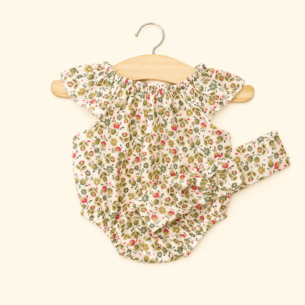 Pagliaccetto Clara con Fascia Petites Fleurs Fushia – Minikane