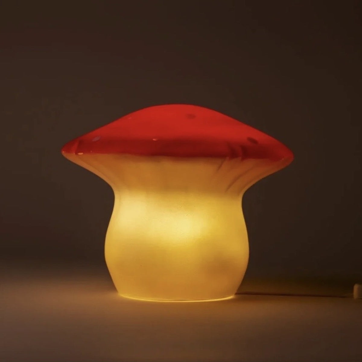 Medium Mushroom Night Lamp – Rosso